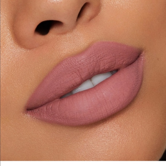 4️⃣0️⃣ Authentic Limited edition Kylie Cosmetics About Last Night lip kit. - Picture 6 of 12